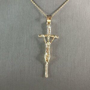 Womens Sterling Silver Gold Tone Religious Cross Pendant Necklace 5.1g E789